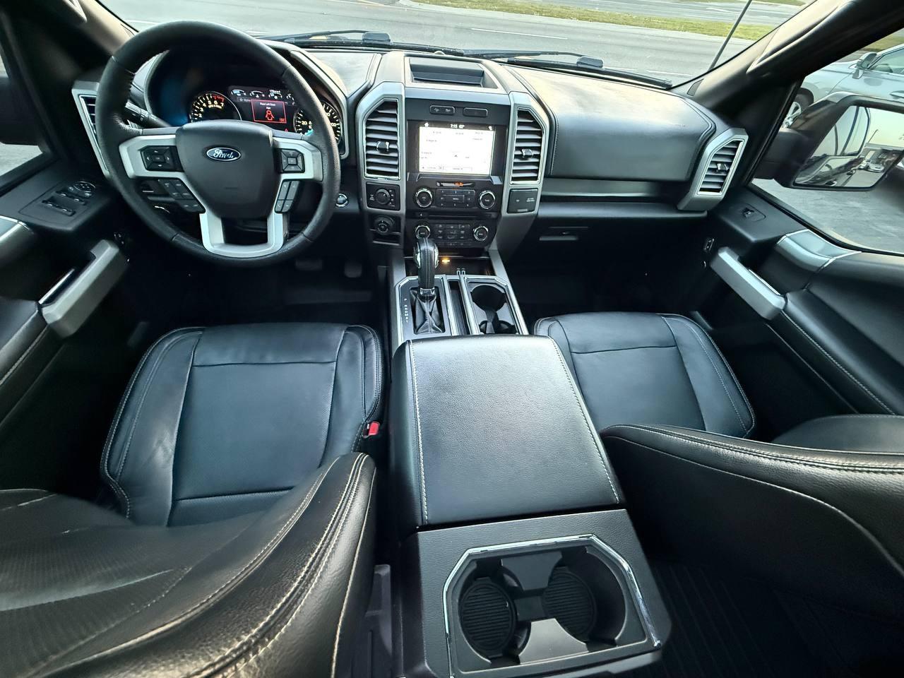 Ford F-150 Lariat SuperCrew 5.5-ft. Bed 4WD 2016