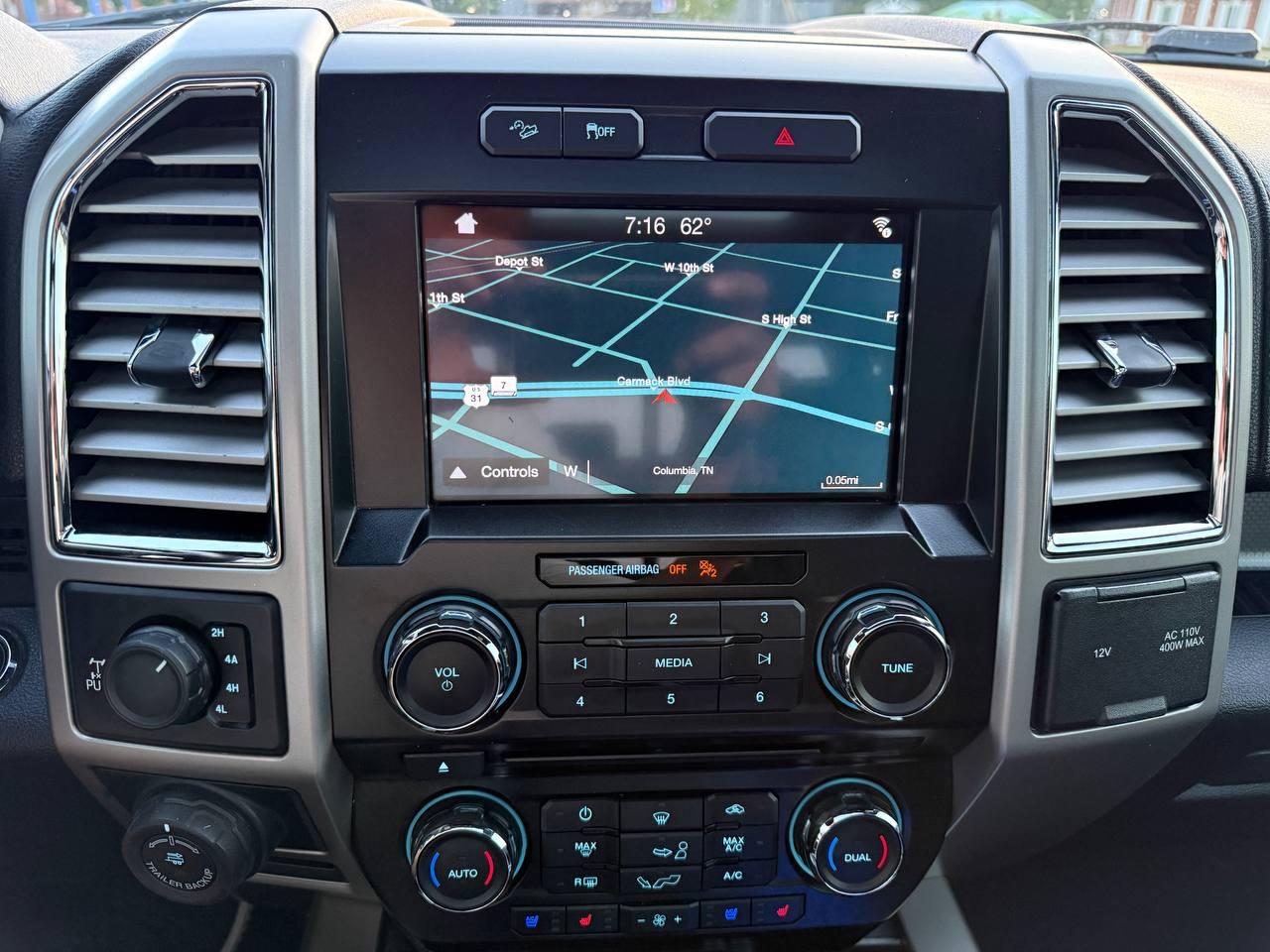 Ford F-150 Lariat SuperCrew 5.5-ft. Bed 4WD 2016