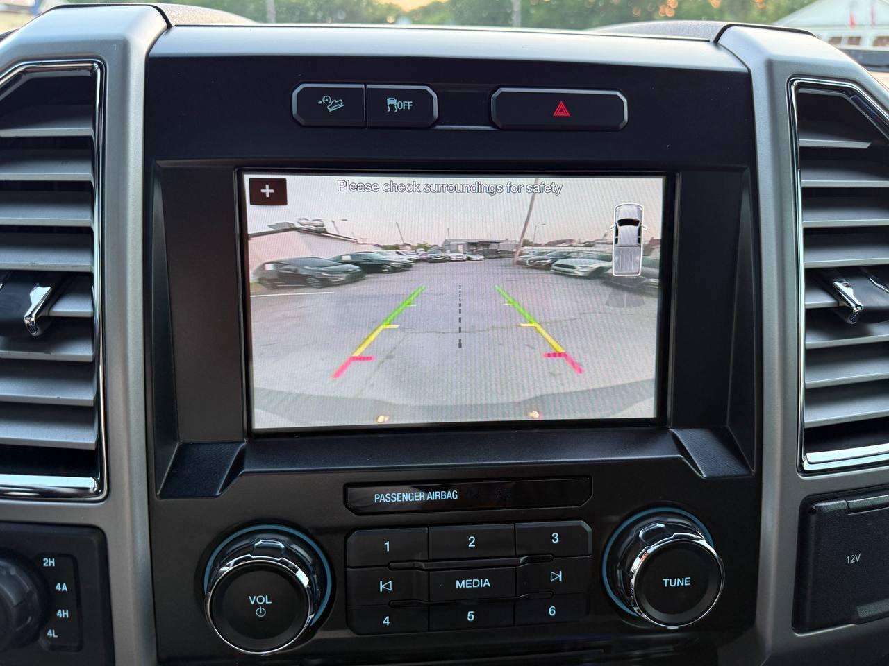 Ford F-150 Lariat SuperCrew 5.5-ft. Bed 4WD 2016