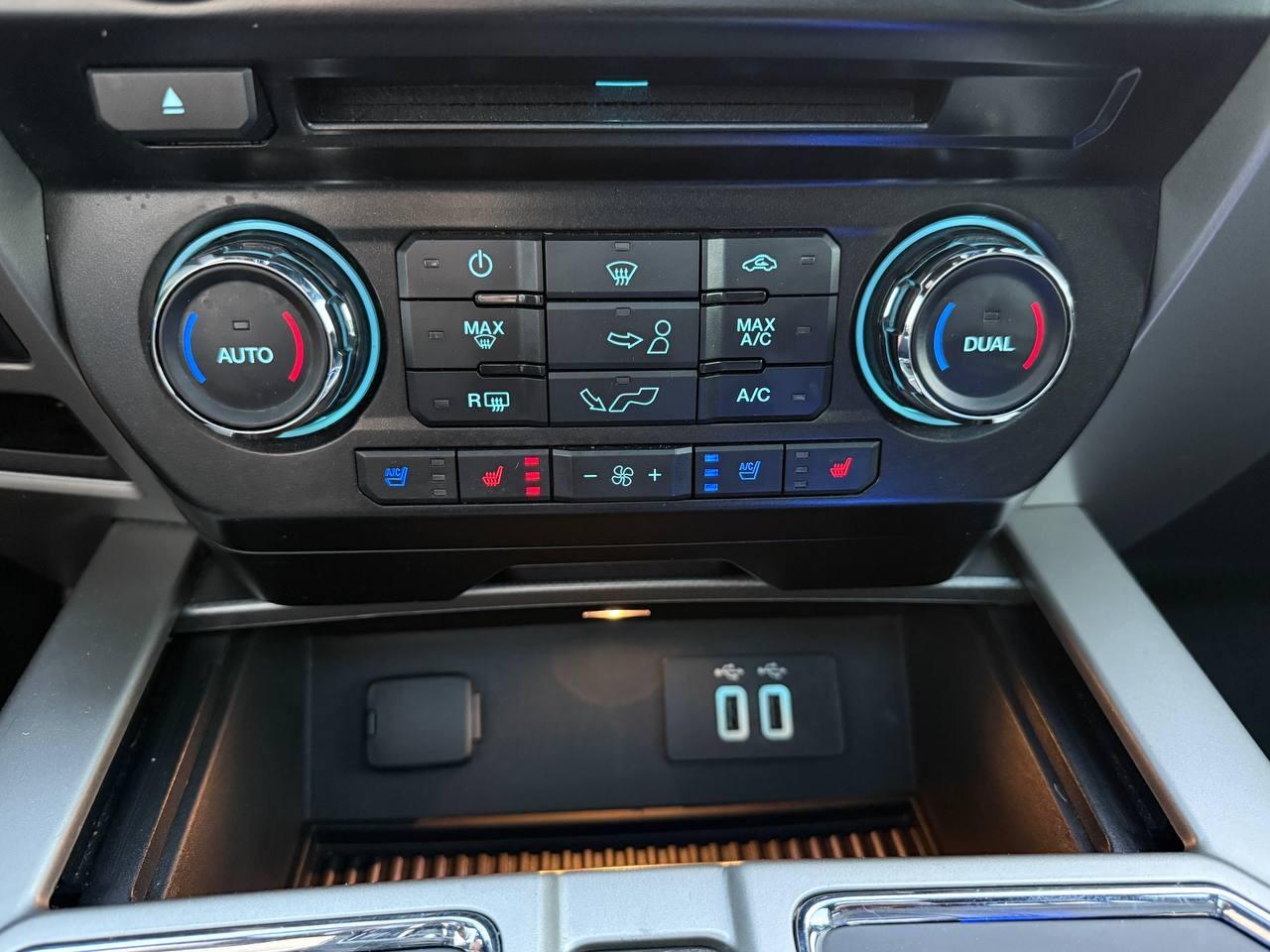 Ford F-150 Lariat SuperCrew 5.5-ft. Bed 4WD 2016