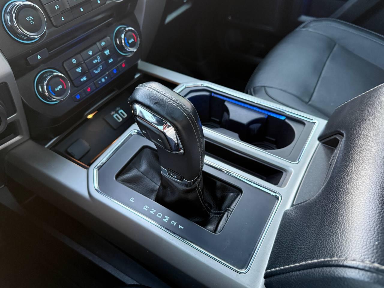 Ford F-150 Lariat SuperCrew 5.5-ft. Bed 4WD 2016