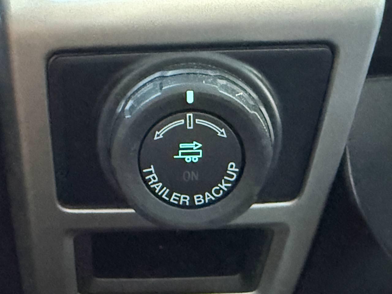 Ford F-150 Lariat SuperCrew 5.5-ft. Bed 4WD 2016