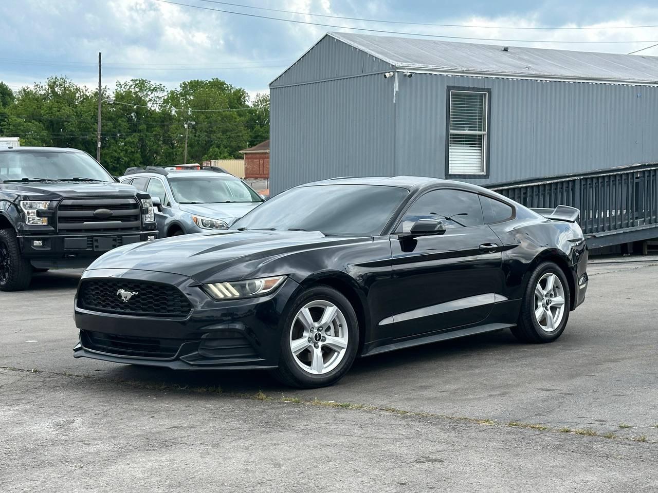 Ford Mustang V6 Coupe 2016
