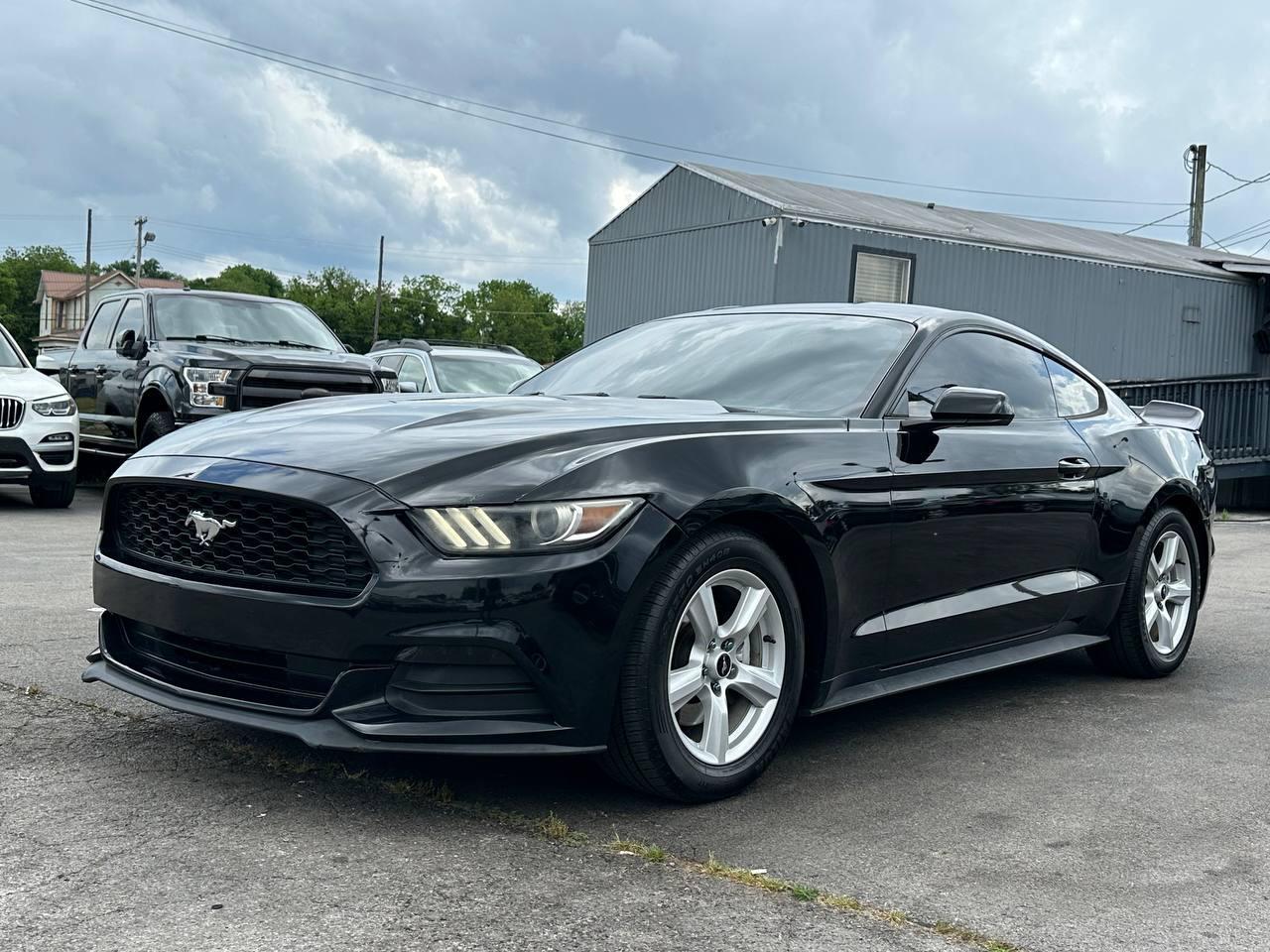 Ford Mustang V6 Coupe 2016