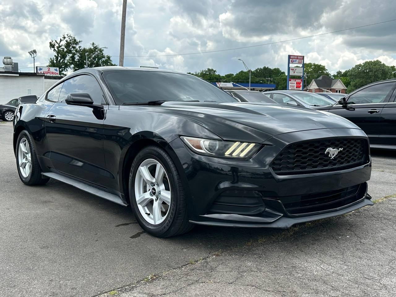 Ford Mustang V6 Coupe 2016
