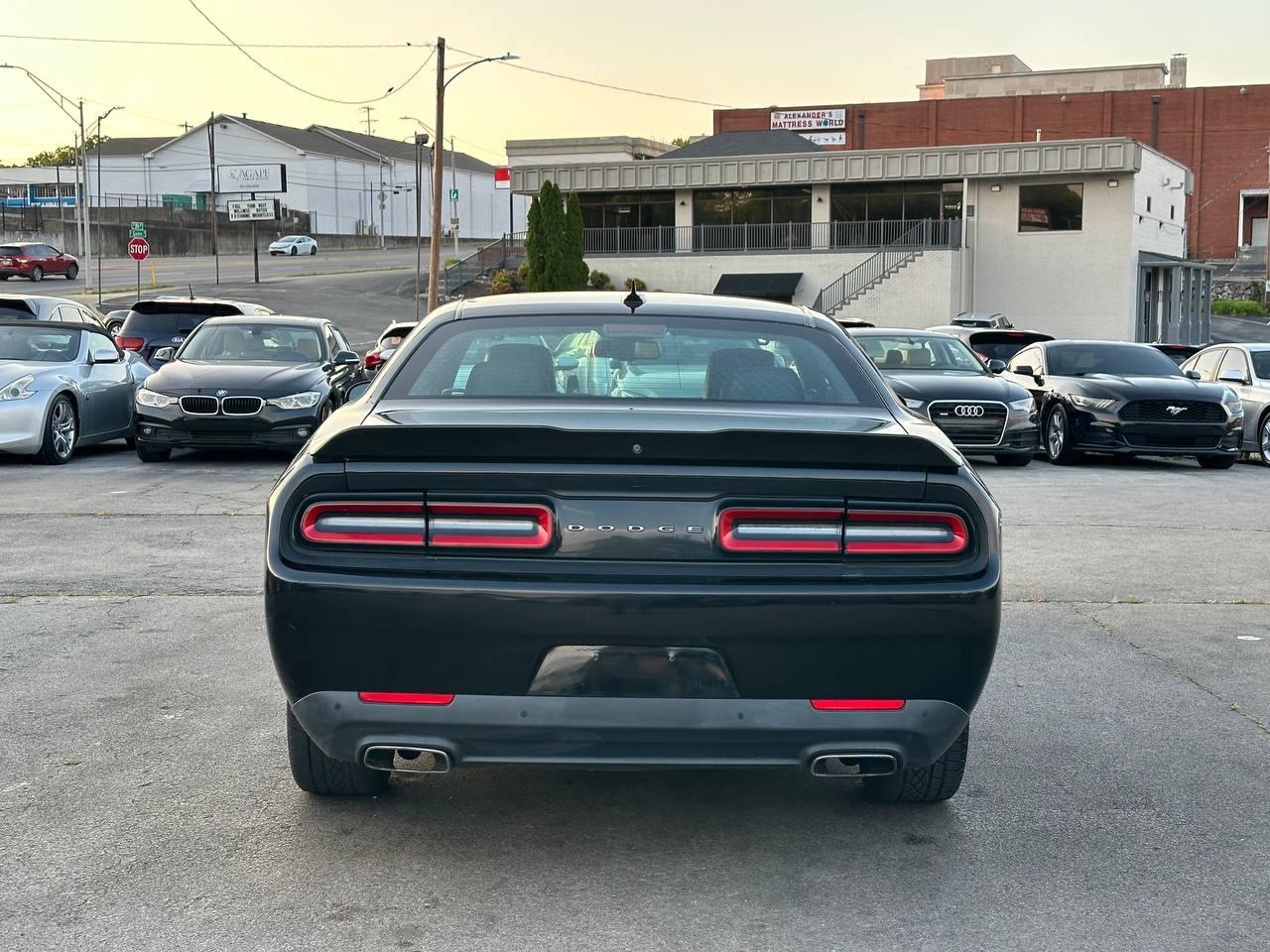 Dodge Challenger SXT 2016