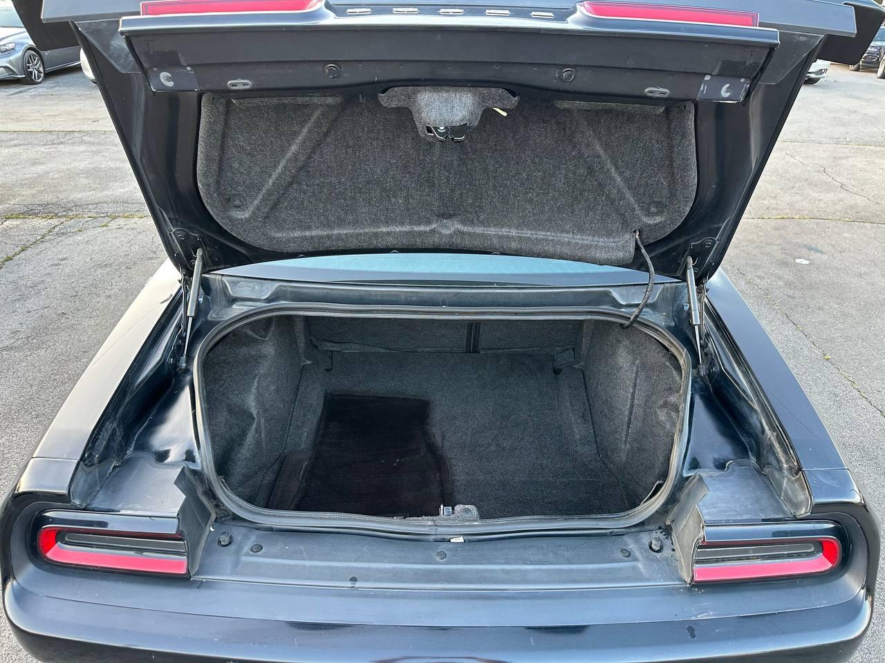 Dodge Challenger SXT 2016