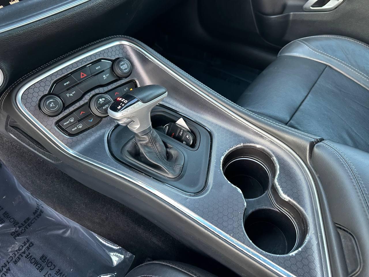 Dodge Challenger SXT 2016