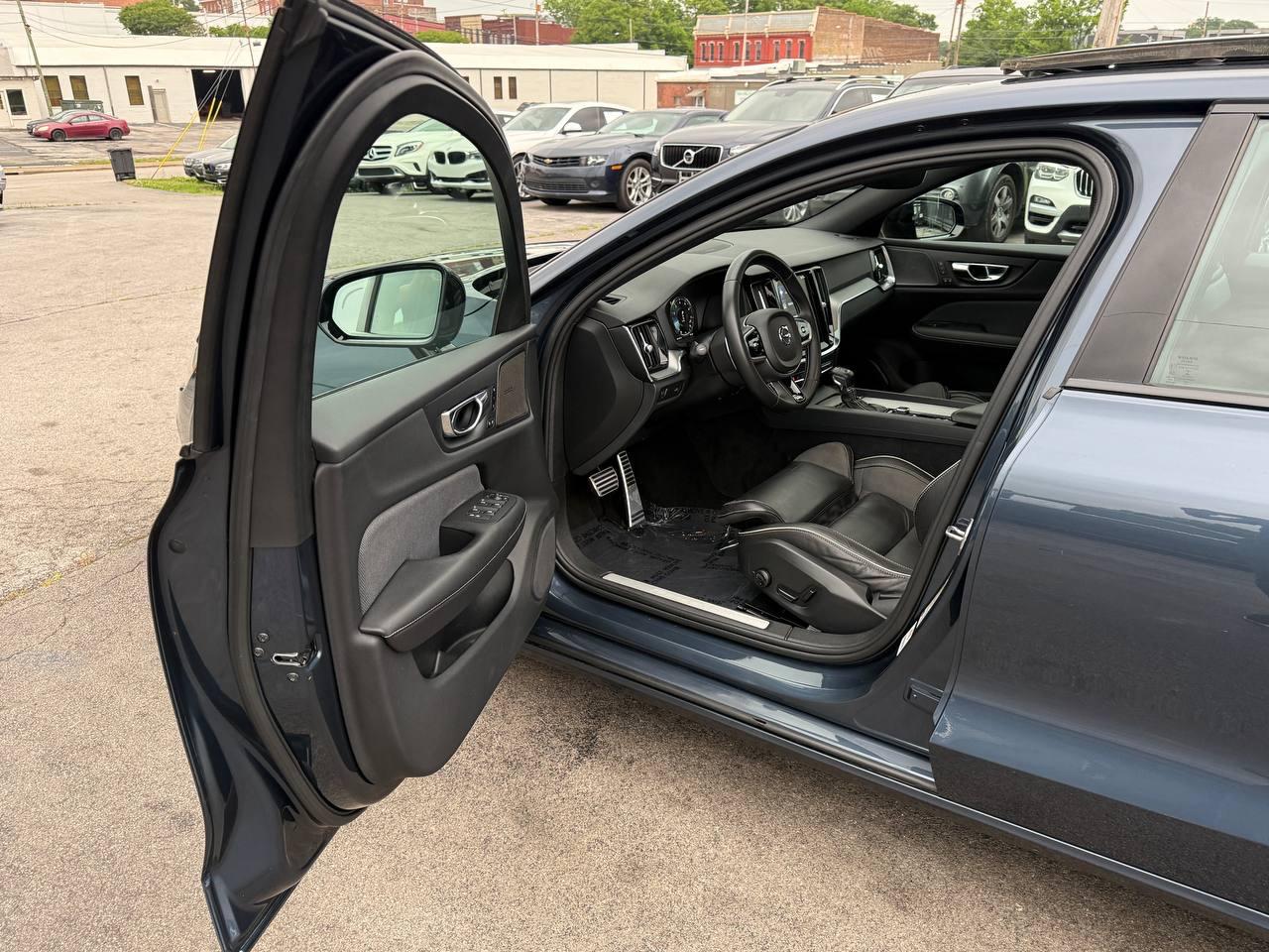 Volvo S60 T5 R-Design 2019