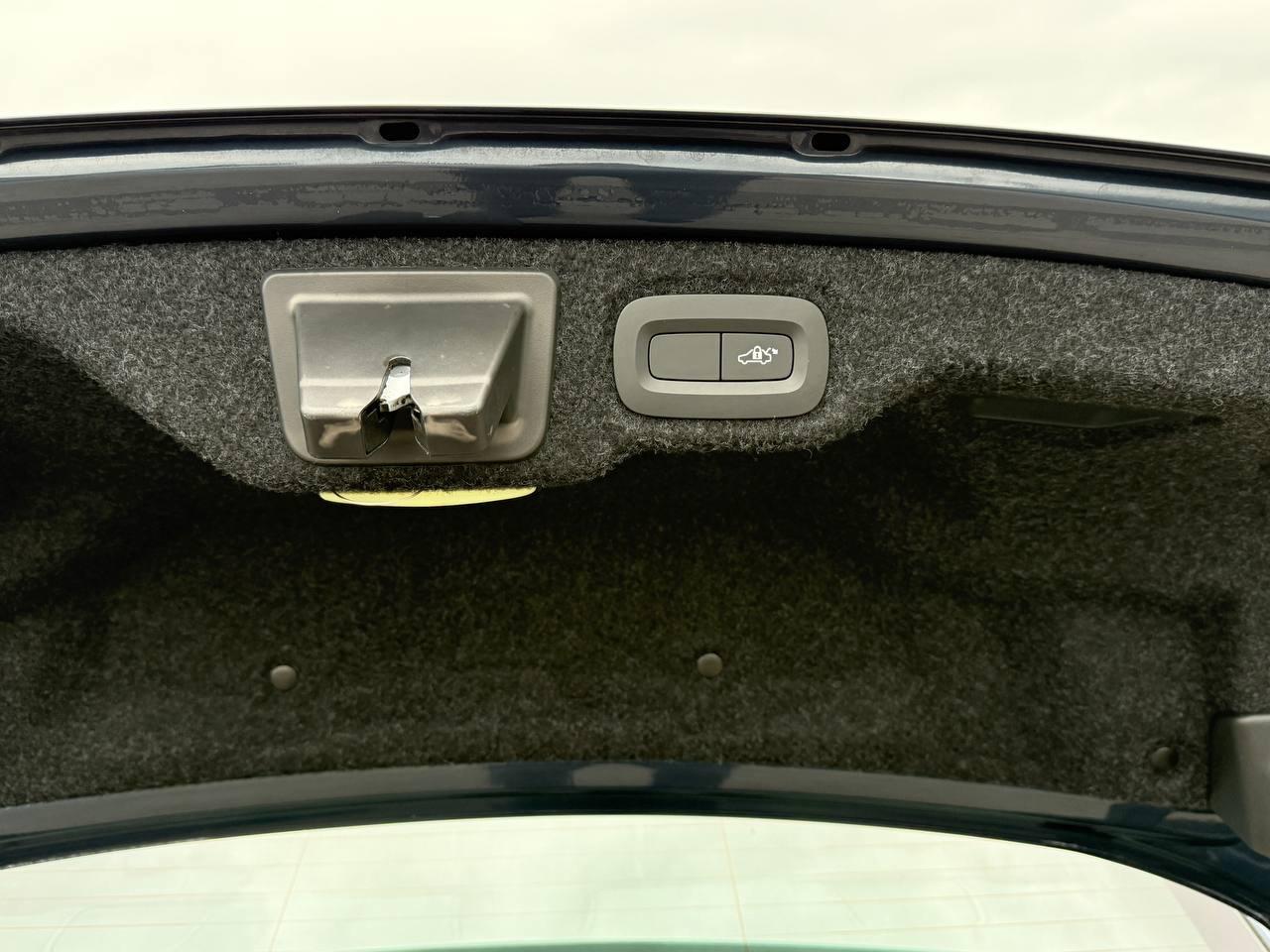 Volvo S60 T5 R-Design 2019