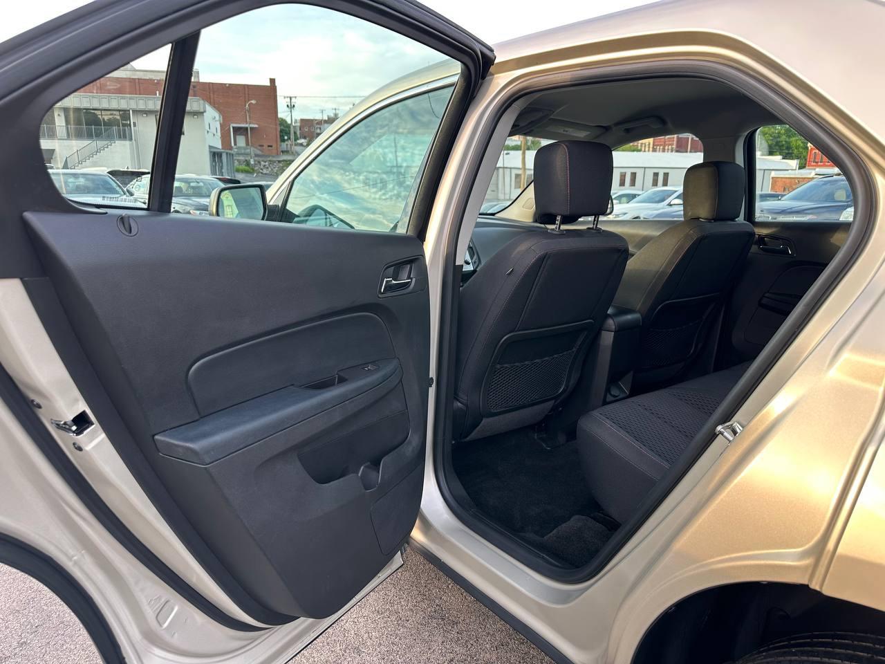 Chevrolet Equinox LS 2WD 2015