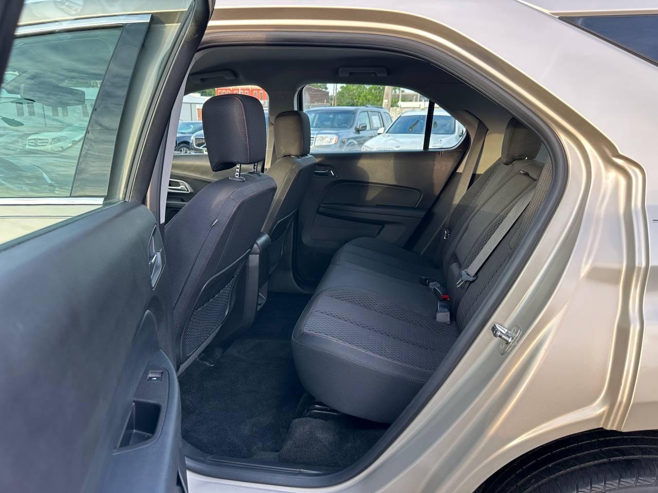 Chevrolet Equinox LS 2WD 2015