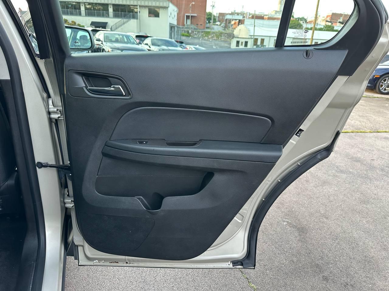 Chevrolet Equinox LS 2WD 2015