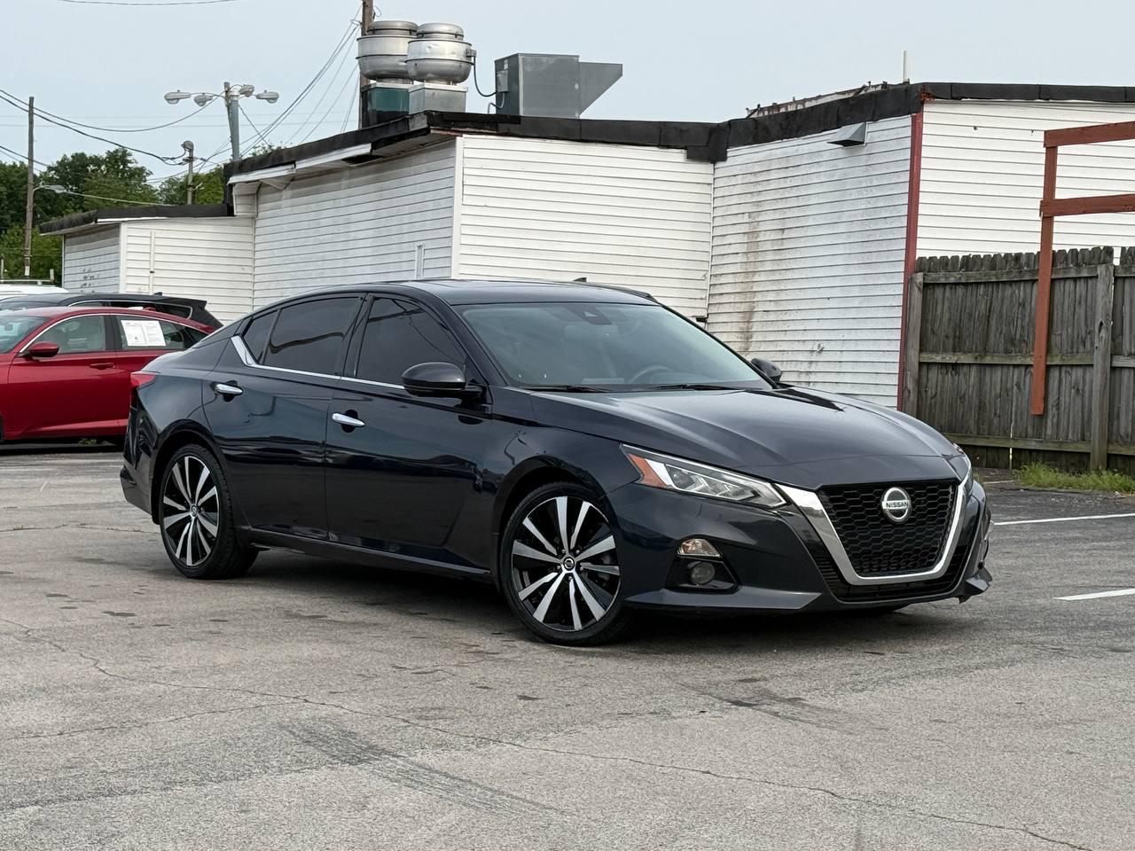 Nissan Altima VC-T Platinum 2020