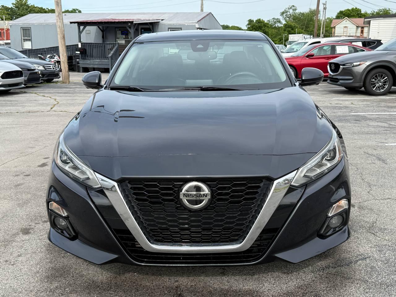 Nissan Altima VC-T Platinum 2020