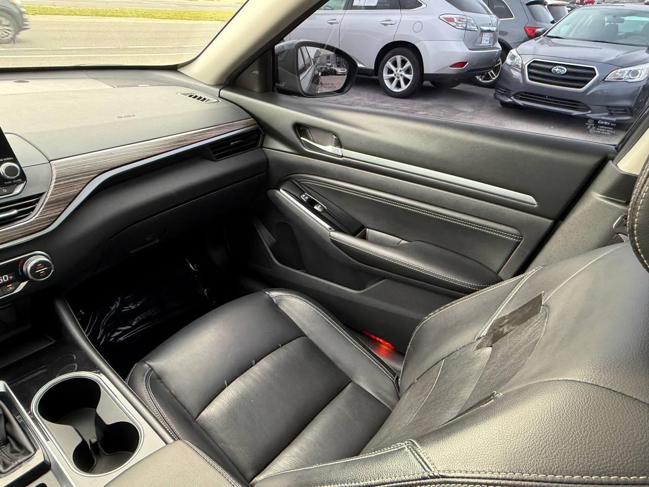 Nissan Altima VC-T Platinum 2020