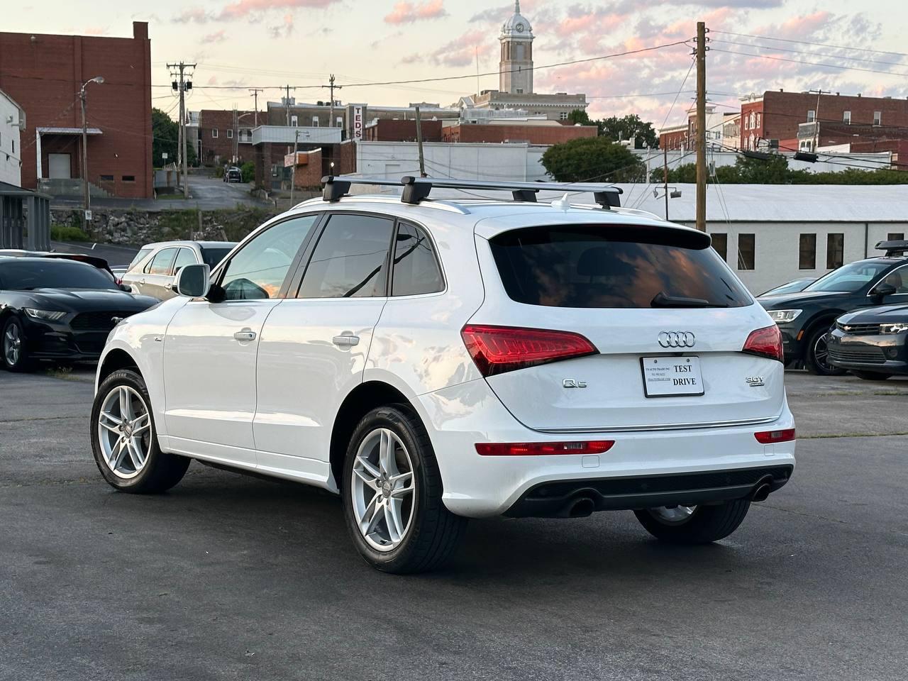 Audi Q5 3.0T Premium Plus quattro 2016