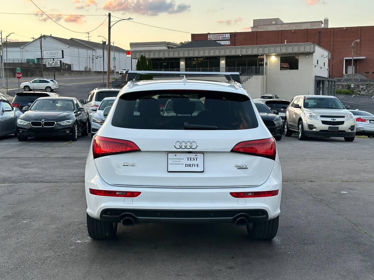 Audi Q5 3.0T Premium Plus quattro 2016