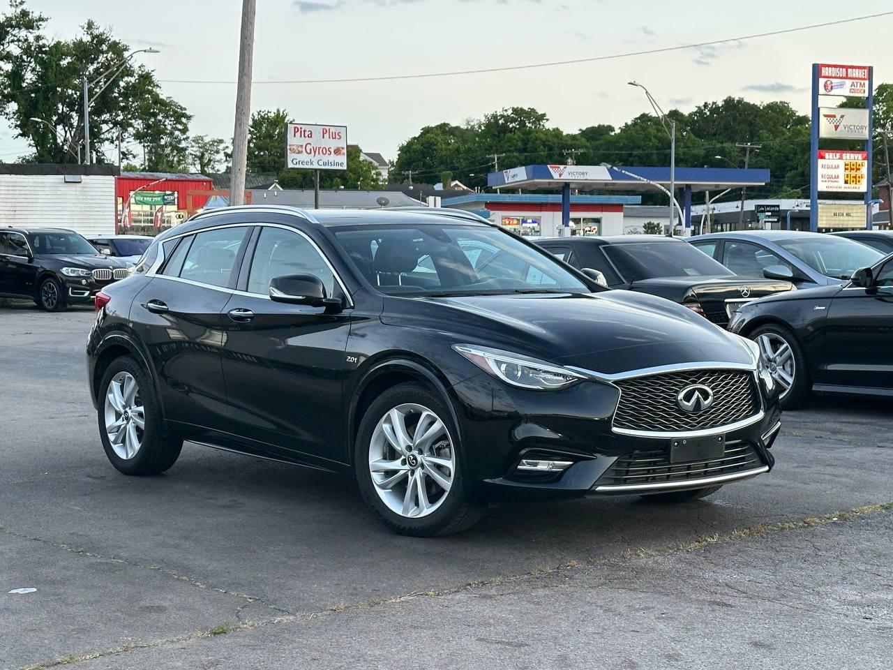 Infiniti QX30 Premium 2017