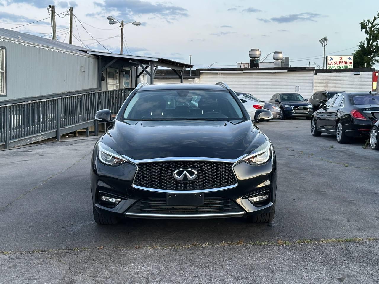 Infiniti QX30 Premium 2017