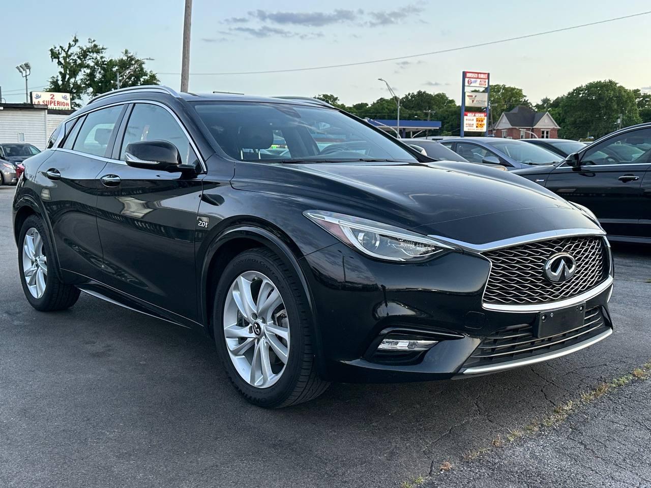 Infiniti QX30 Premium 2017