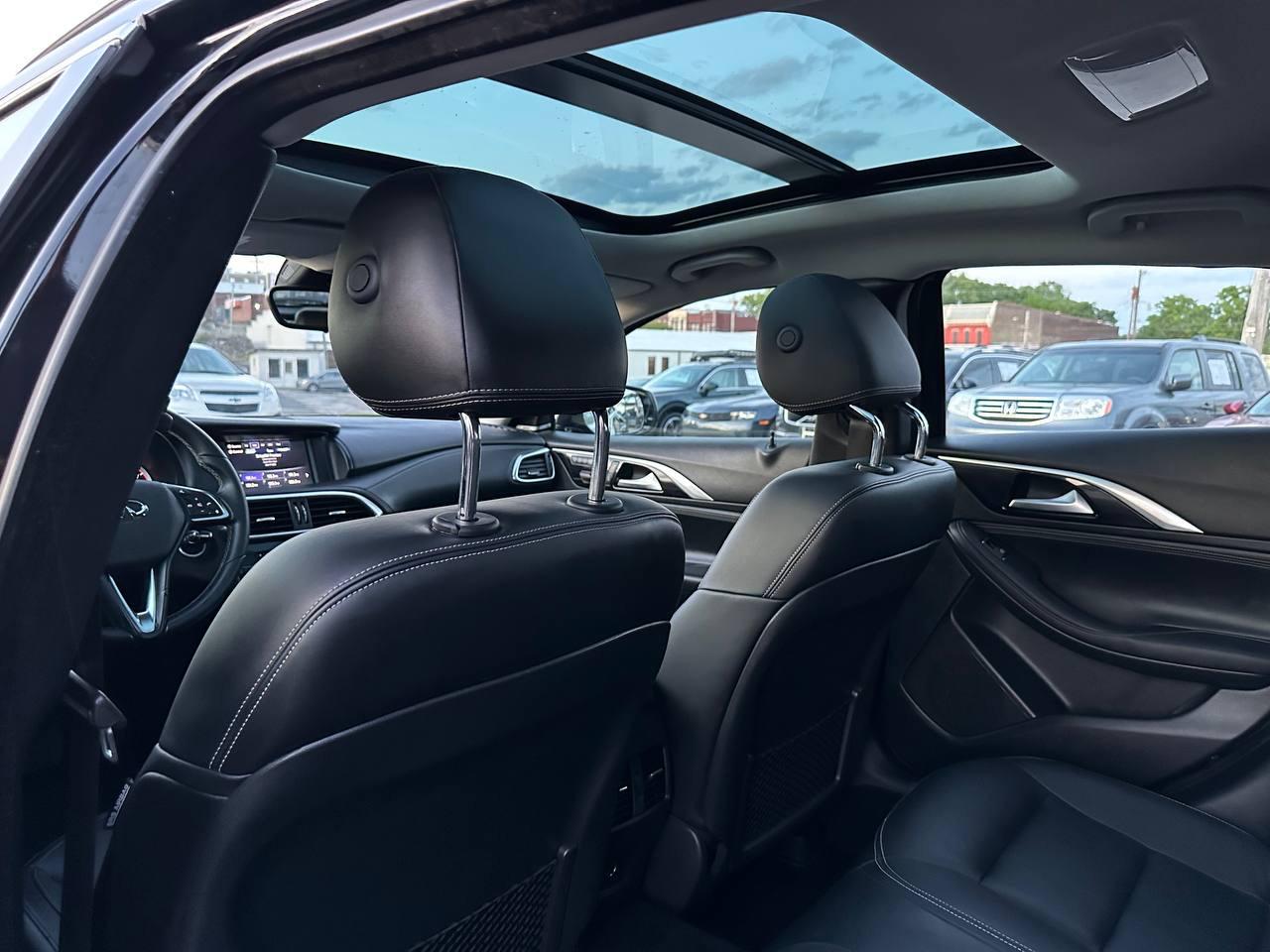 Infiniti QX30 Premium 2017