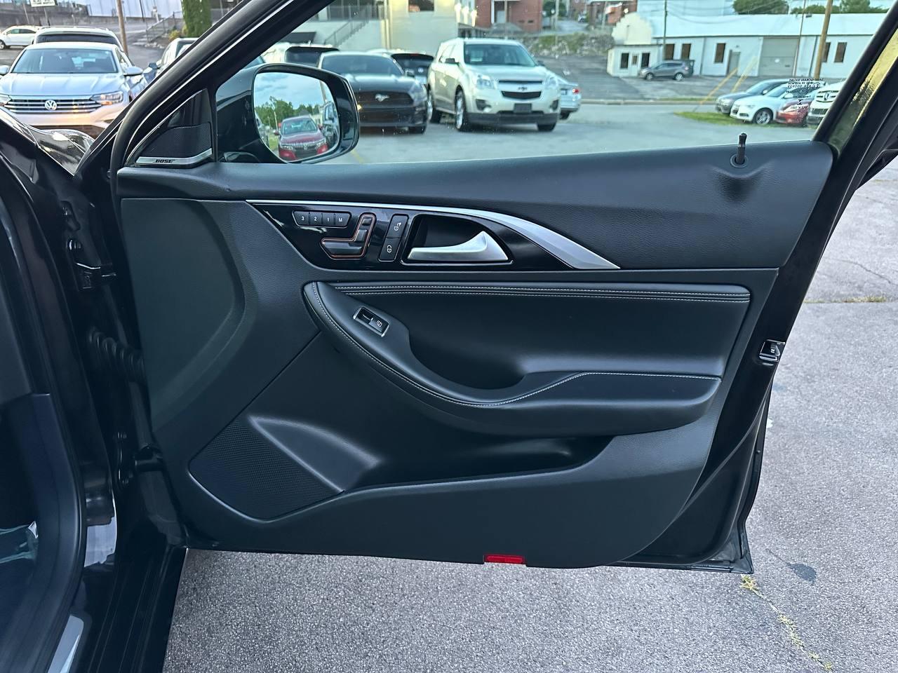 Infiniti QX30 Premium 2017