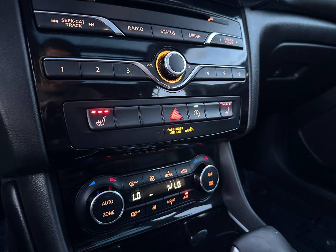 Infiniti QX30 Premium 2017
