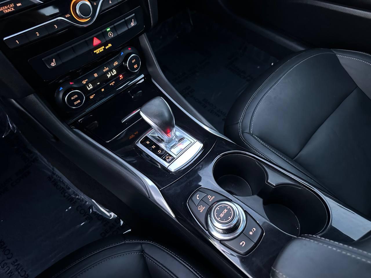 Infiniti QX30 Premium 2017