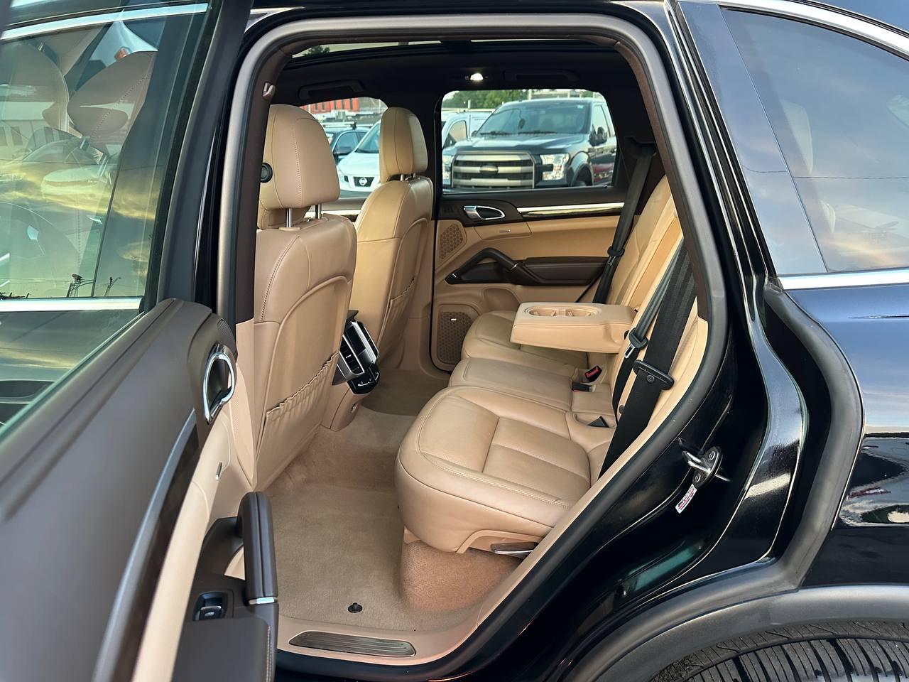 Porsche Cayenne S 2016