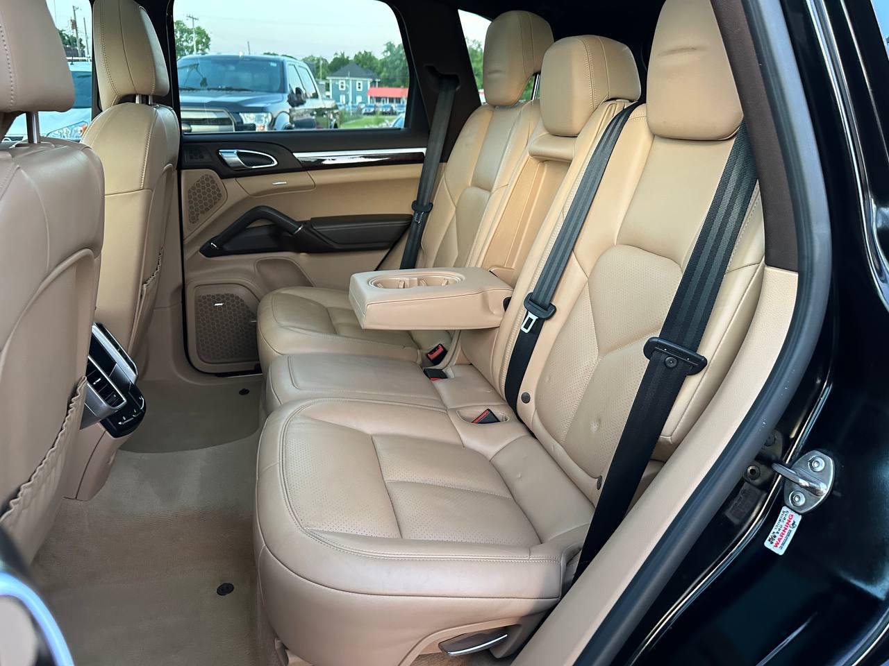 Porsche Cayenne S 2016