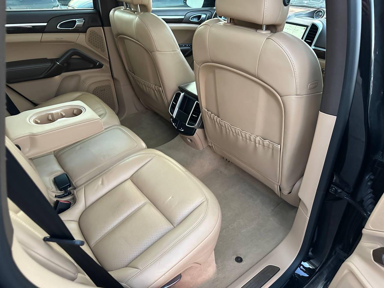 Porsche Cayenne S 2016