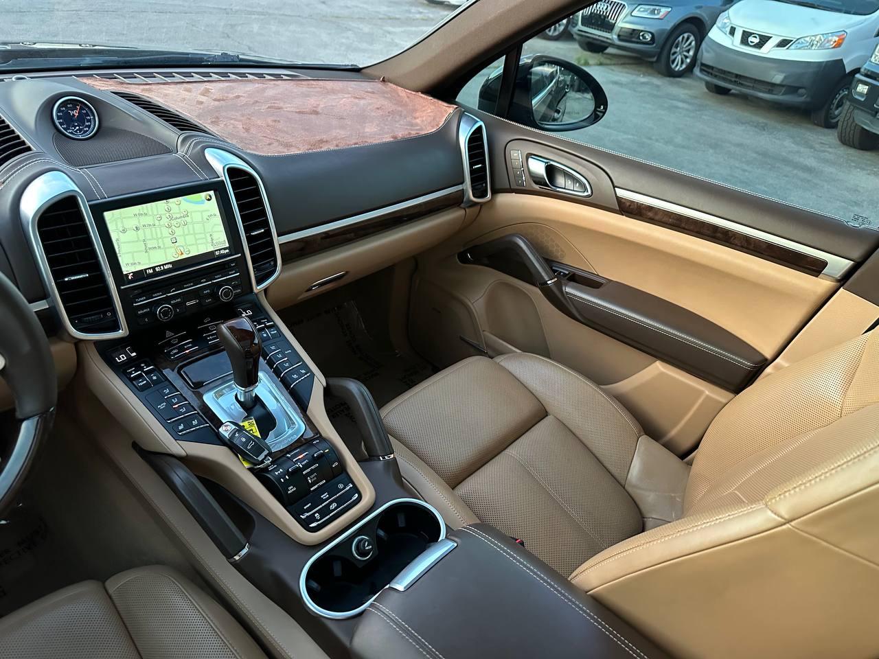Porsche Cayenne S 2016