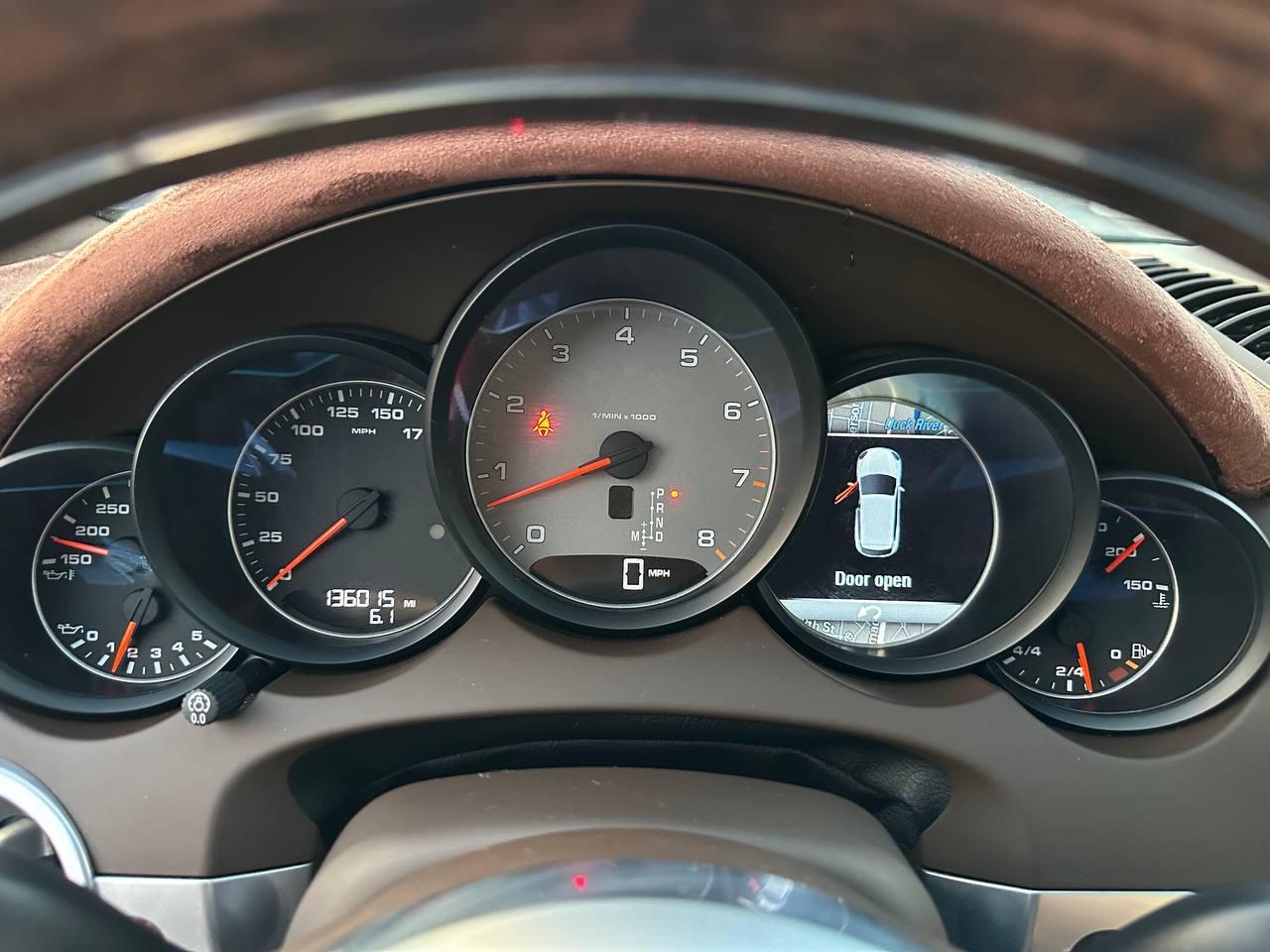 Porsche Cayenne S 2016