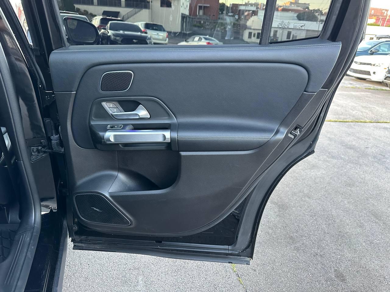 Mercedes-Benz GLB-Class GLB 250 2020