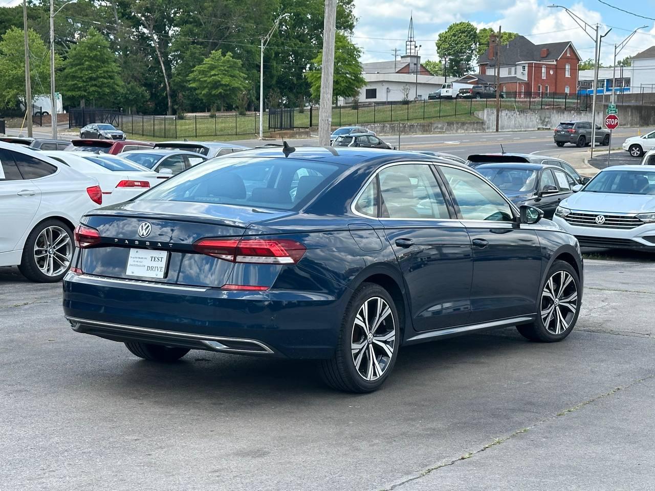 Volkswagen Passat SE 2021