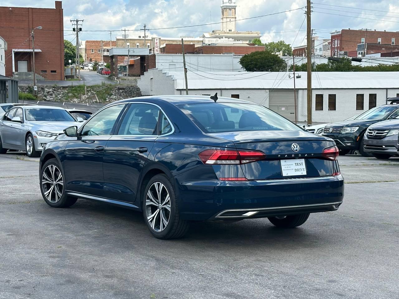Volkswagen Passat SE 2021