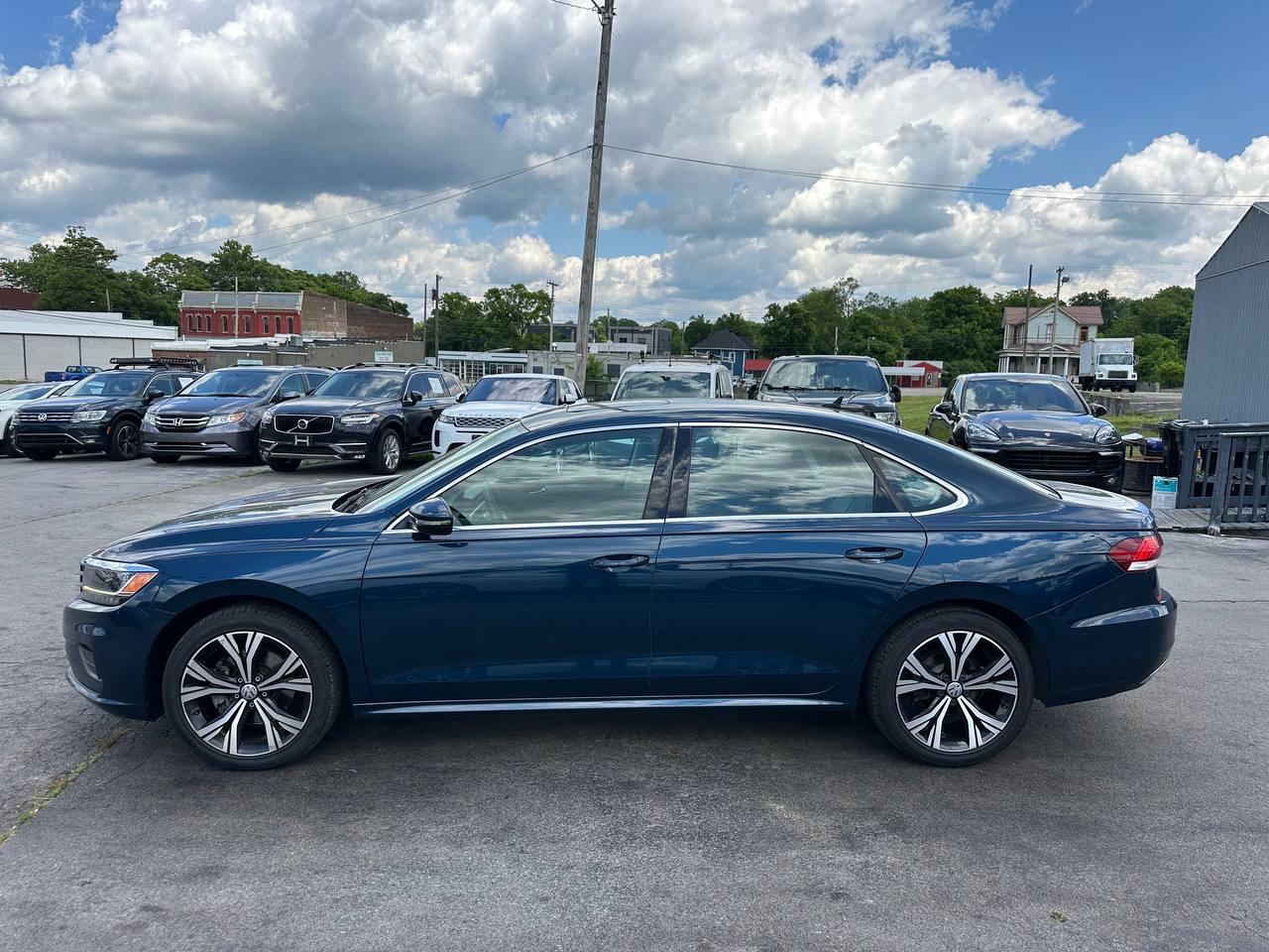 Volkswagen Passat SE 2021