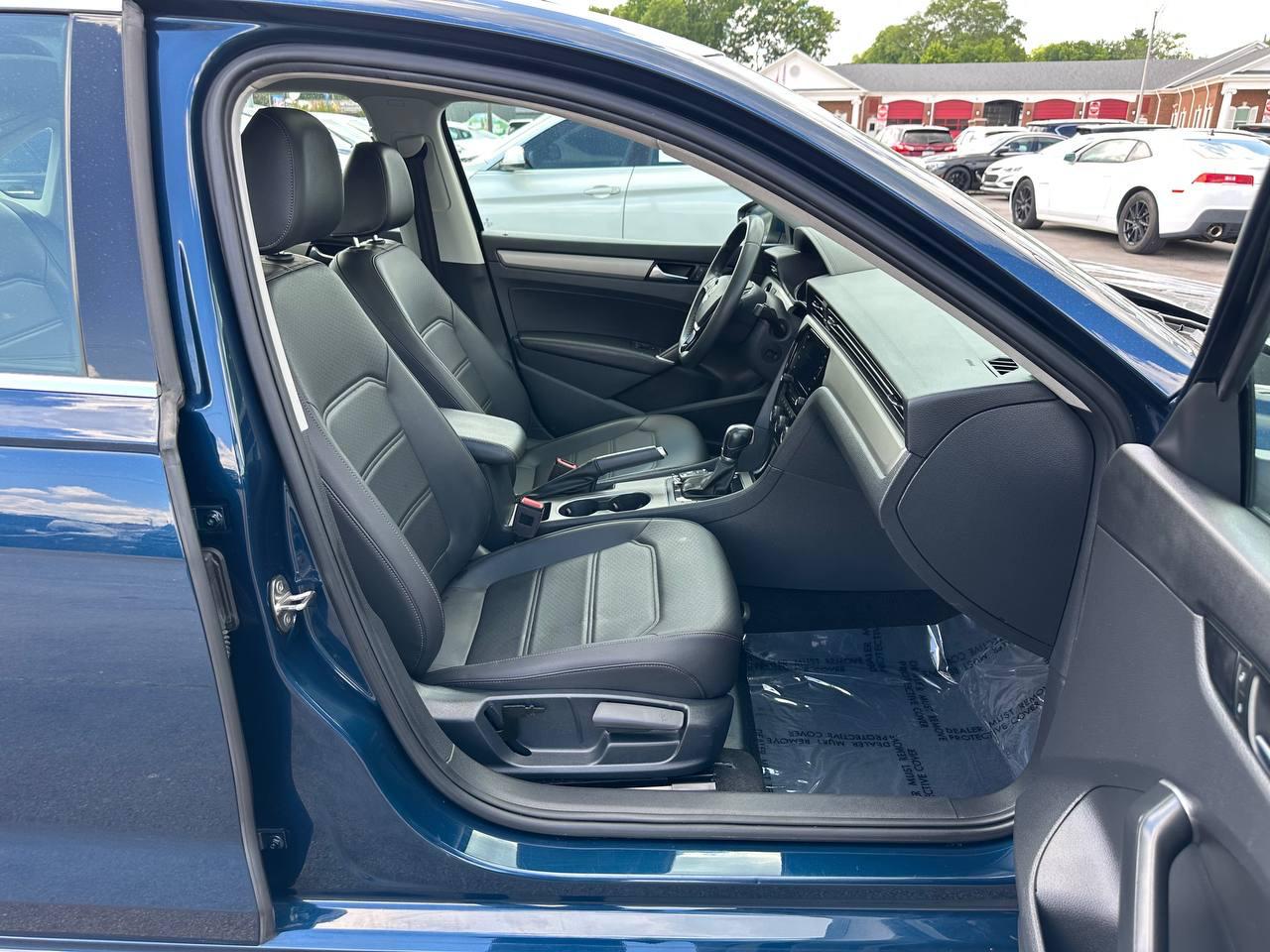 Volkswagen Passat SE 2021