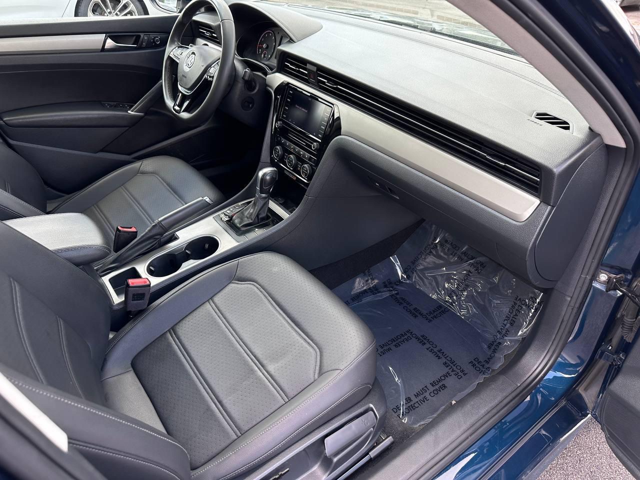 Volkswagen Passat SE 2021