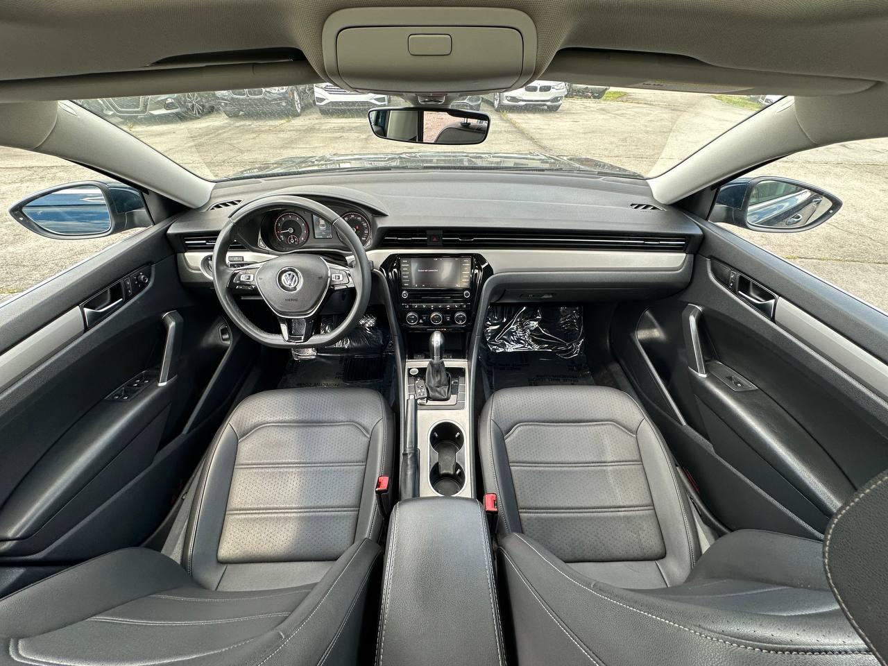 Volkswagen Passat SE 2021