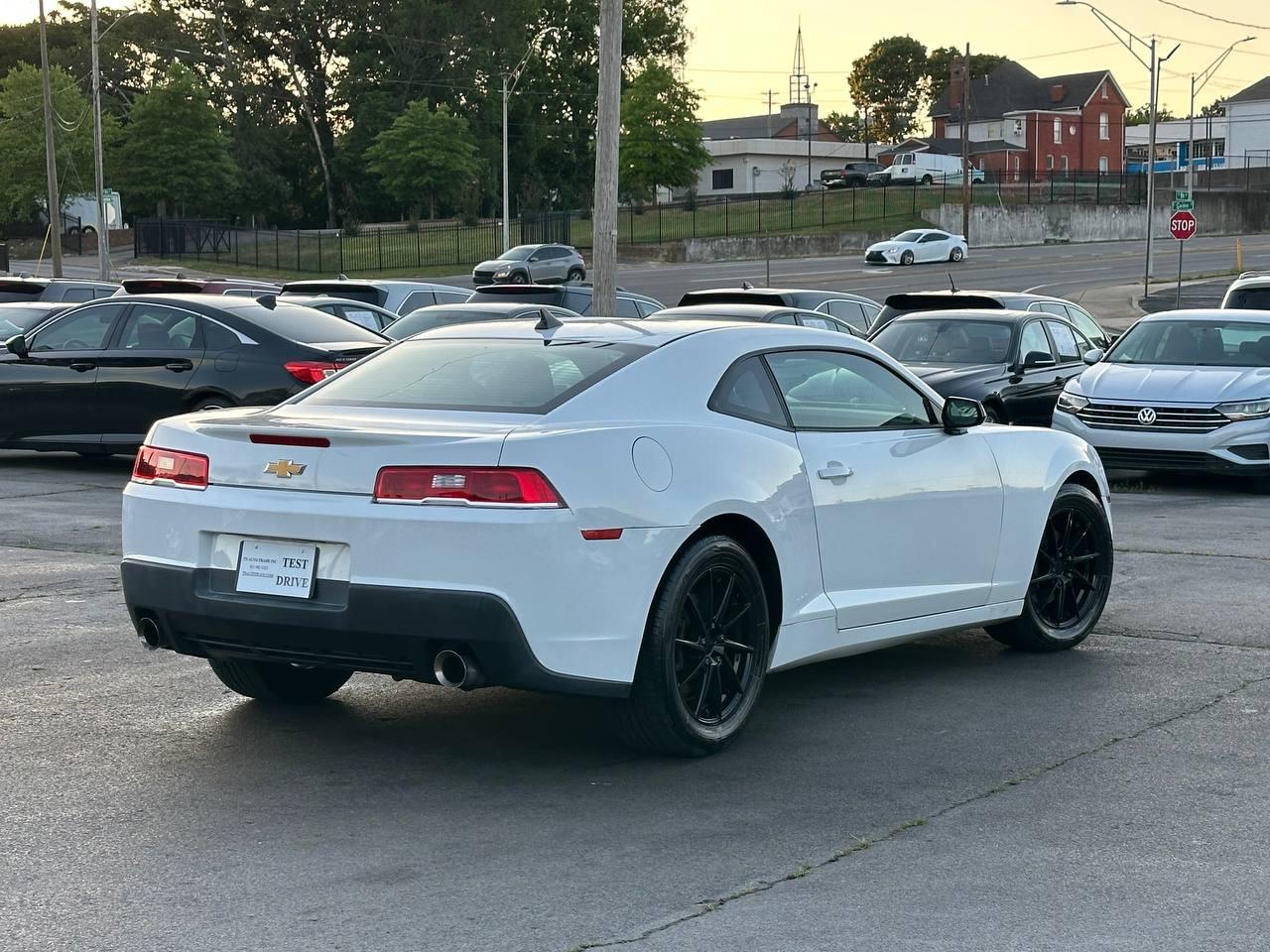 Chevrolet Camaro Coupe 1LT 2014