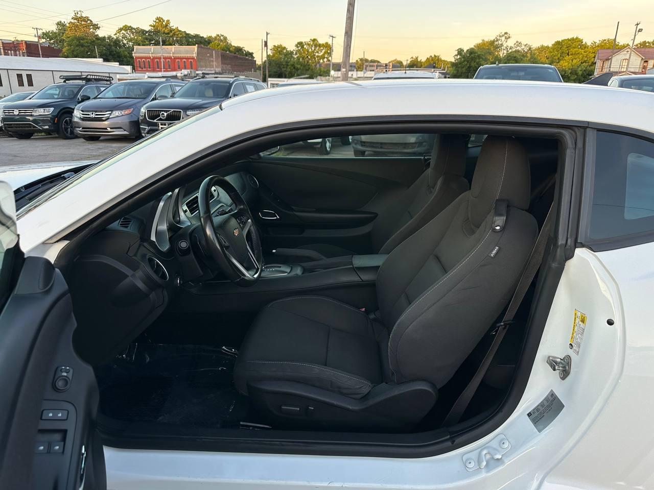 Chevrolet Camaro Coupe 1LT 2014