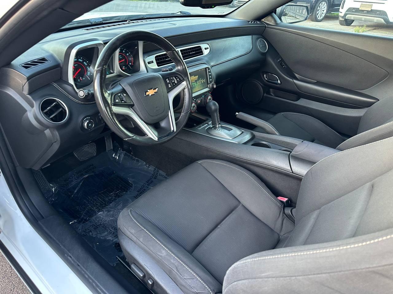 Chevrolet Camaro Coupe 1LT 2014