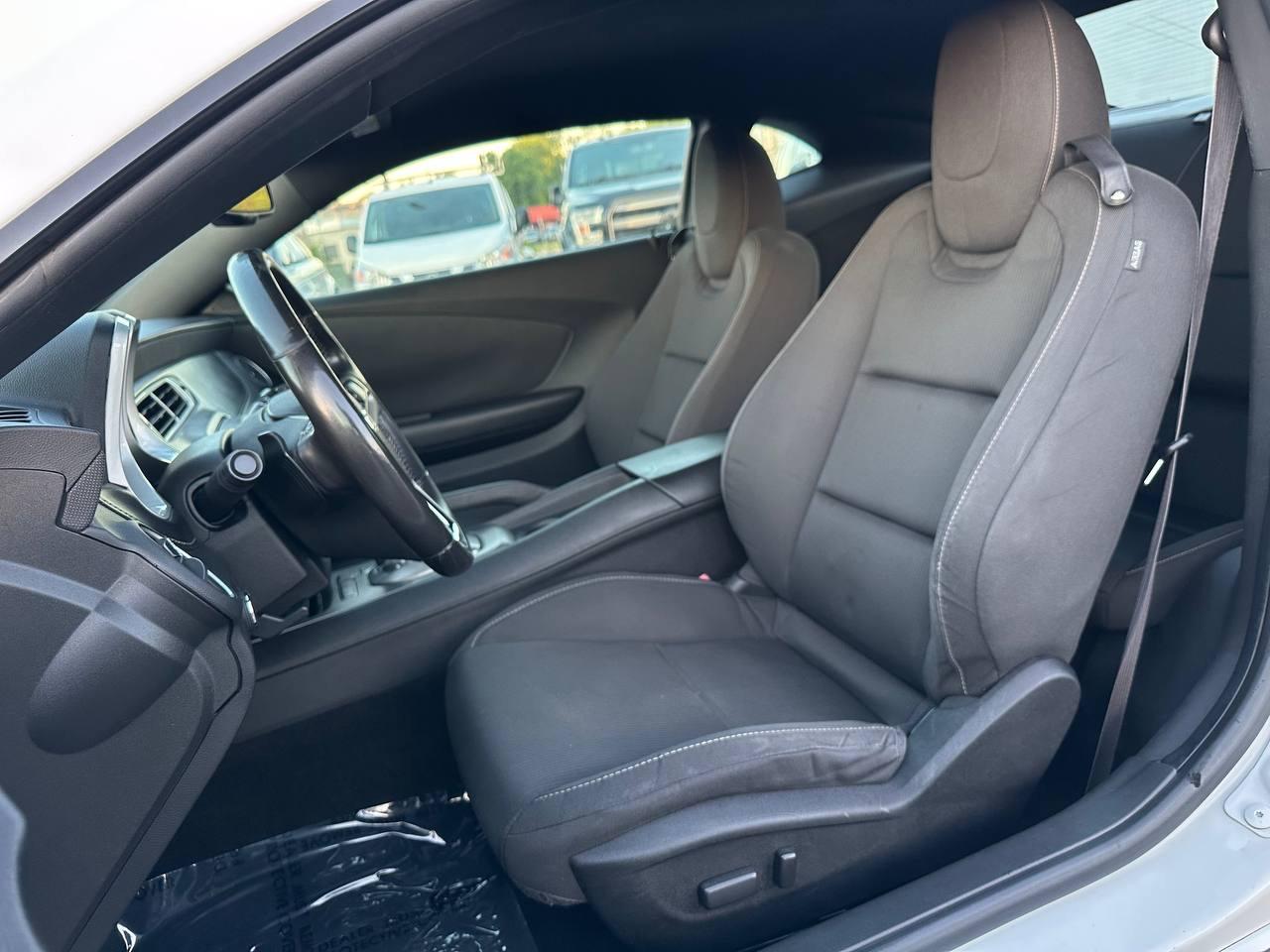 Chevrolet Camaro Coupe 1LT 2014