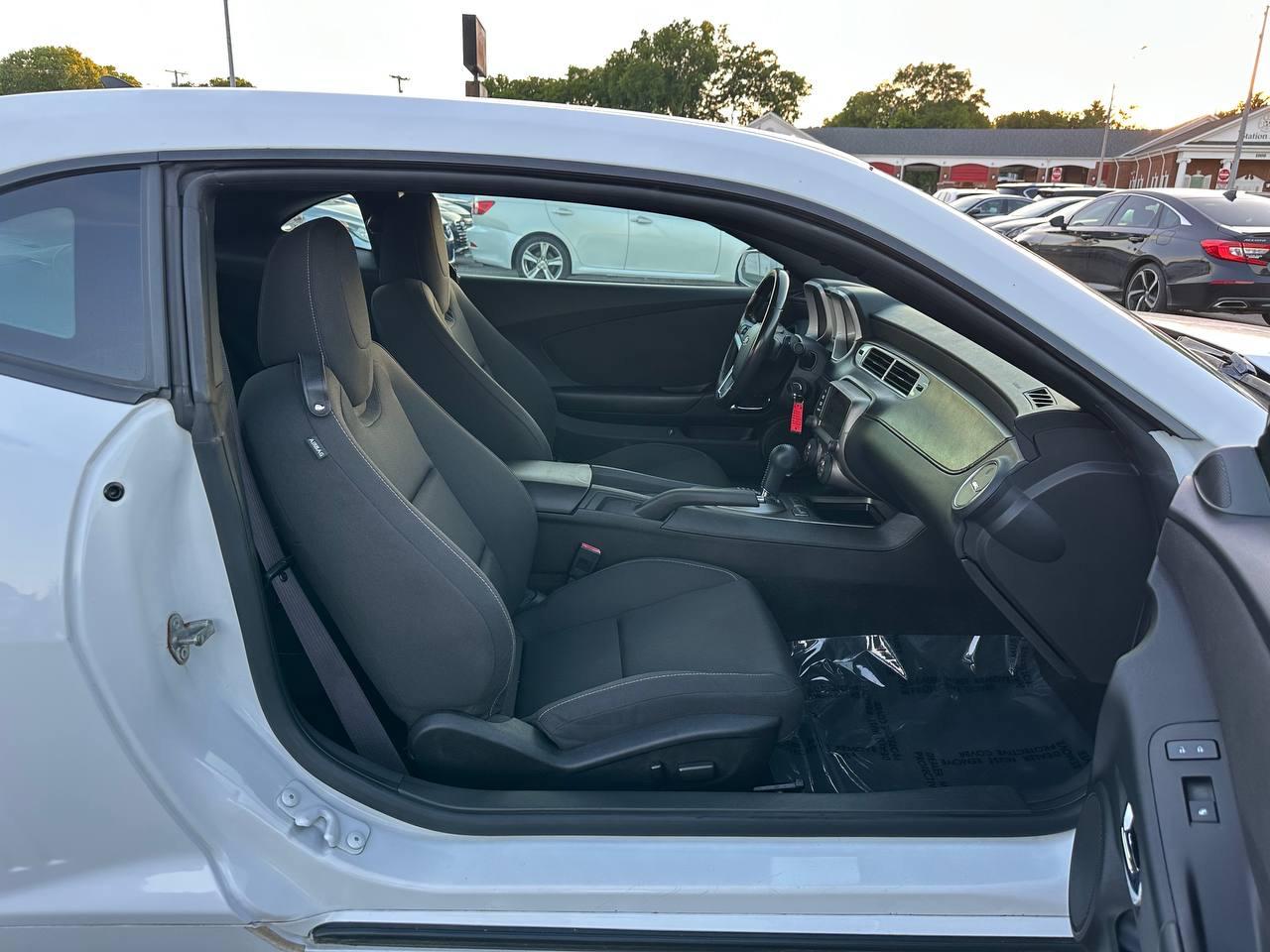 Chevrolet Camaro Coupe 1LT 2014