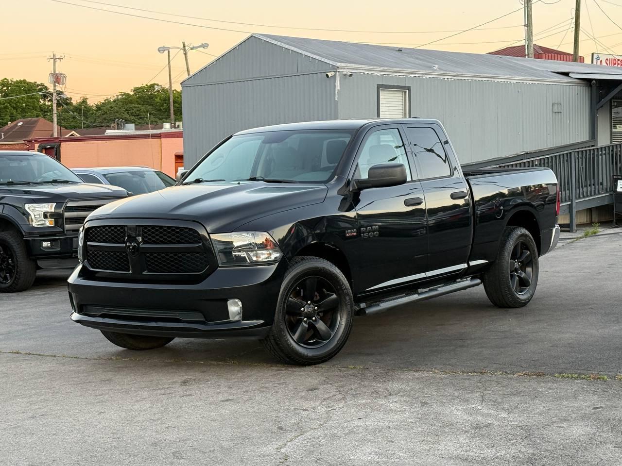 RAM 1500 Tradesman Quad Cab 2WD 2018