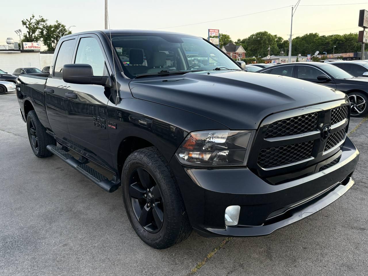 RAM 1500 Tradesman Quad Cab 2WD 2018