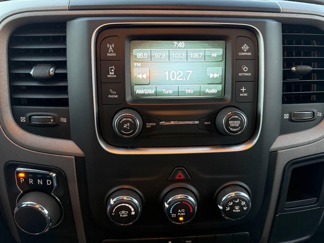 RAM 1500 Tradesman Quad Cab 2WD 2018