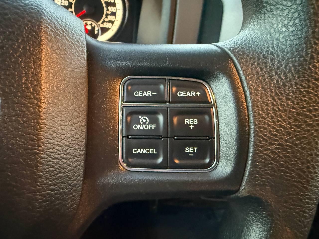 RAM 1500 Tradesman Quad Cab 2WD 2018